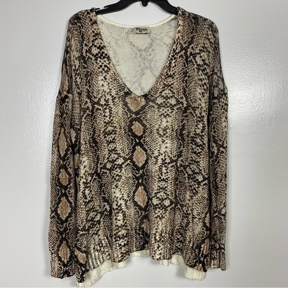 Show me your MuMu python print “Hug me” v neck sweater - Picture 2 of 11